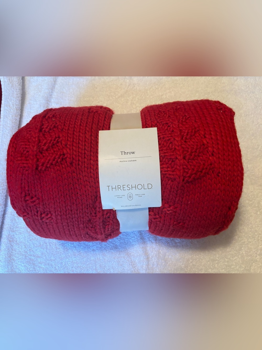 Threshold - Red knitted throw blanket with Christmas Tree Motif. 50x60. NWT